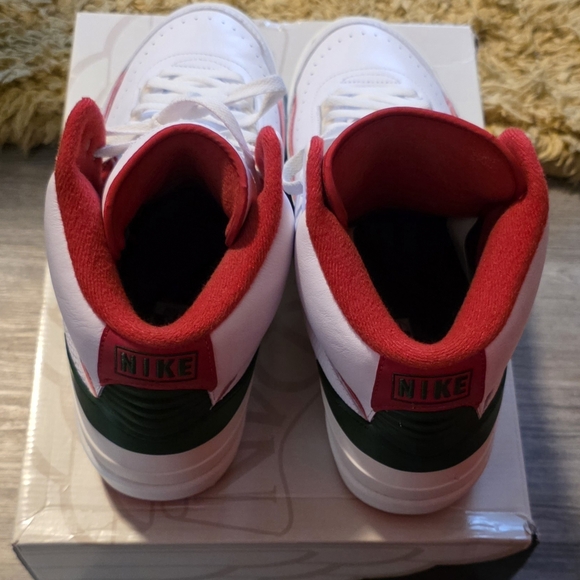 Nike Air Jordan 2 Retro - White and Red - Picture 5 of 7